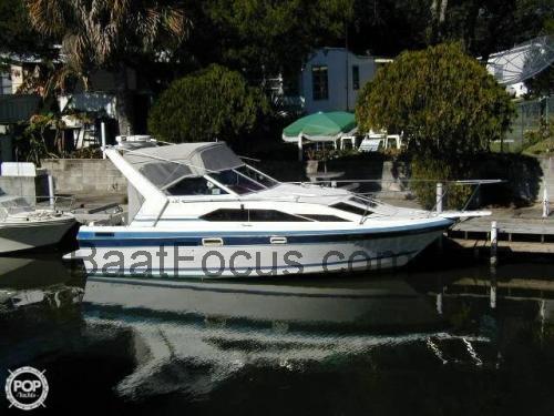 Bayliner 2550 Ciera Sunbridge Spesifikasjoner og anmeldelser